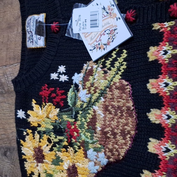 Heirloim Collectibles Vintage Cardigan - Picture 6 of 14